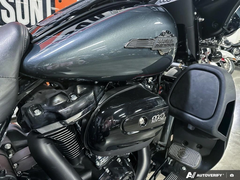 2025 Harley-davidson Tri Glide Ultra alt