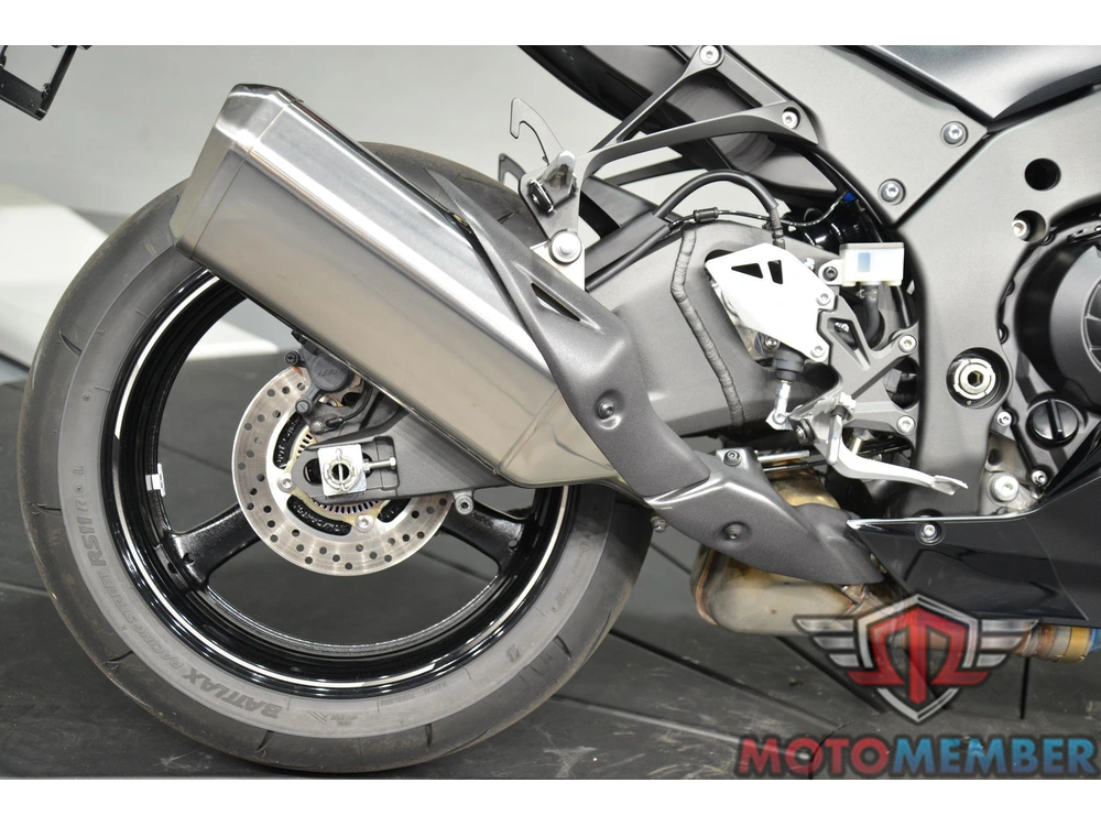 2025 Kawasaki Ninja® Zx™-10r alt