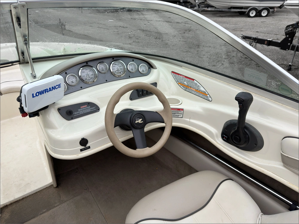 2003 Sea Ray 182 Srx alt