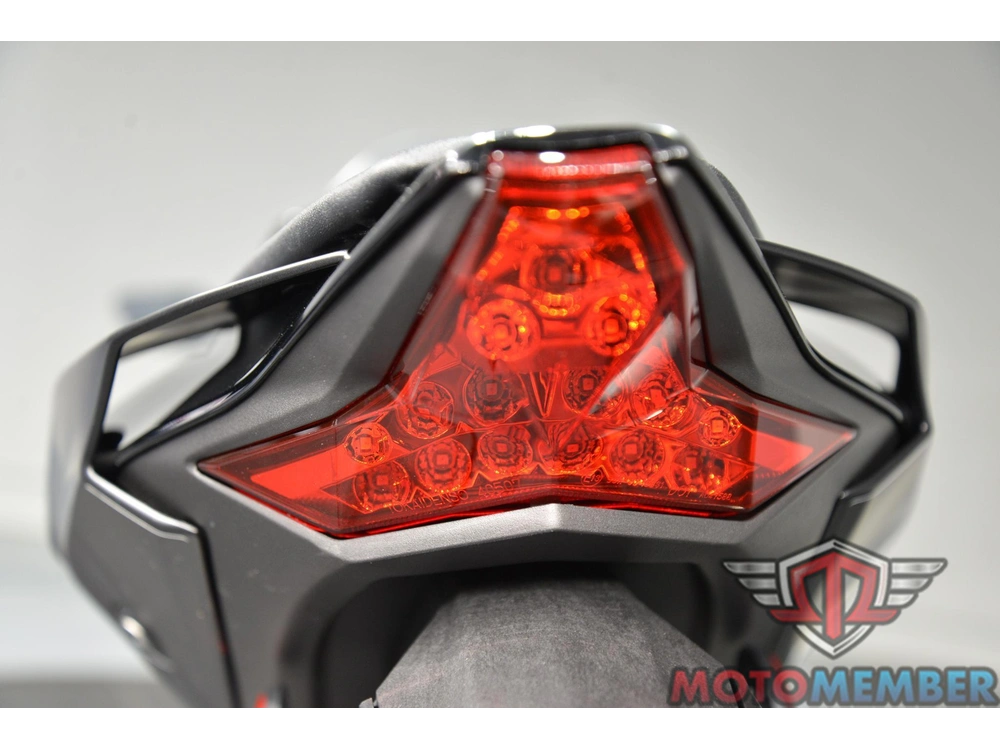 2025 Kawasaki Ninja® Zx™-10r alt