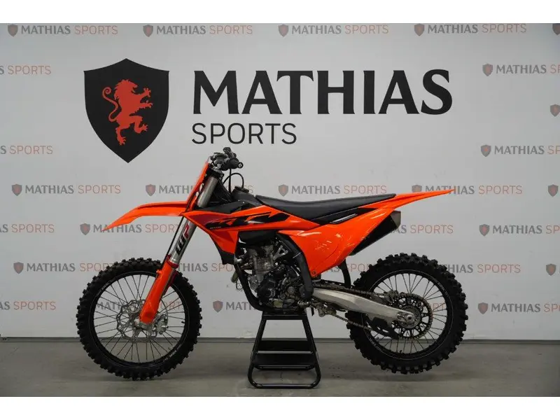 2025 KTM 250 SX-F thumbnail 5