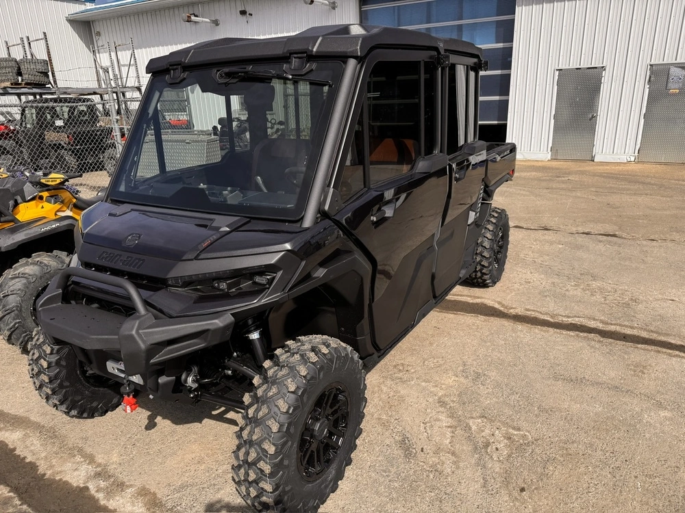 2026 Can-am 6lta Def Max Texcab 65 Hd11 Bk Hb 26 alt