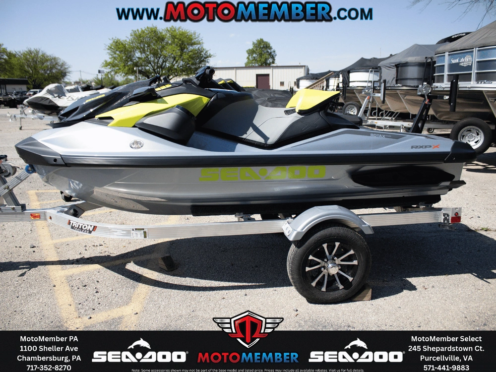 2026 Sea-doo Rxp-x™ 325 Tech, Brp Premium Audio, Ibr Ice Metal / Manta Green alt