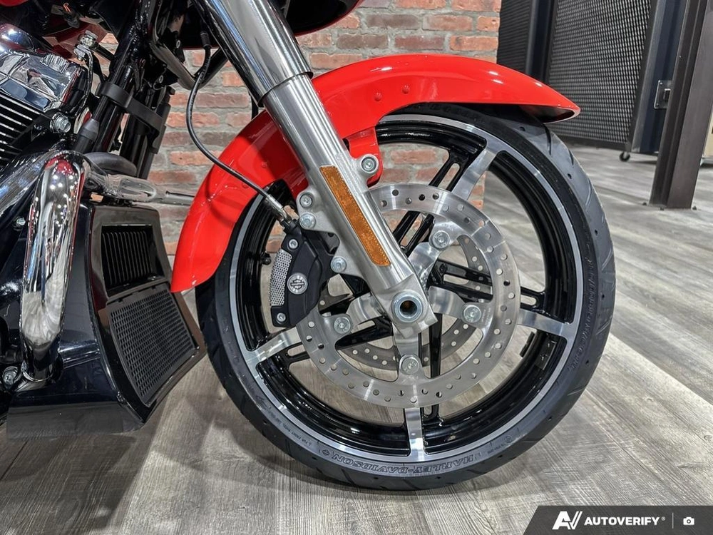 2026 Harley-davidson Road Glide alt
