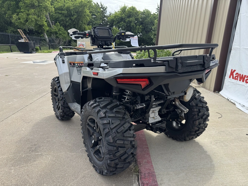 2026 Polaris Sportsman 570 Ultimate Turbo Silver alt