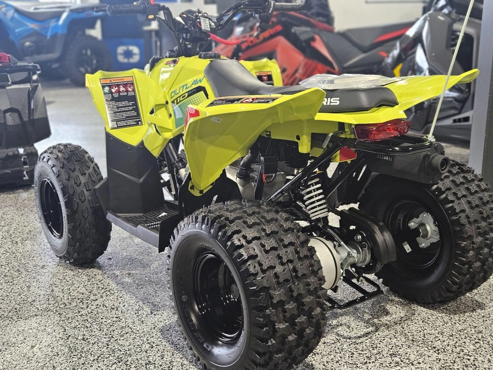 Polaris Polaris Outlaw 110 Efi 2026 alt