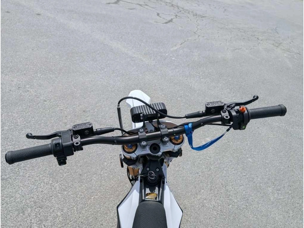 Talaria Komodo 2026 alt
