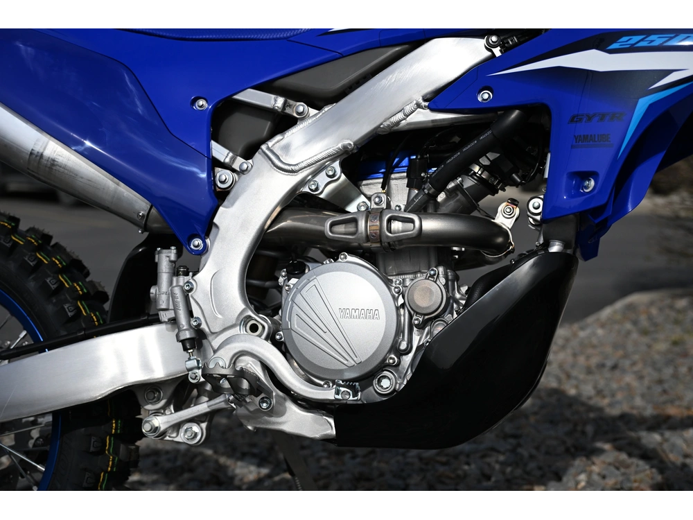 2026 Yamaha Yz250fx alt