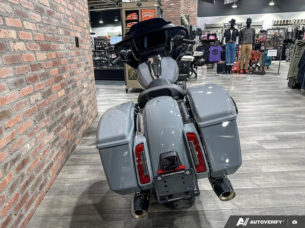 2026 Harley-davidson Street Glide alt
