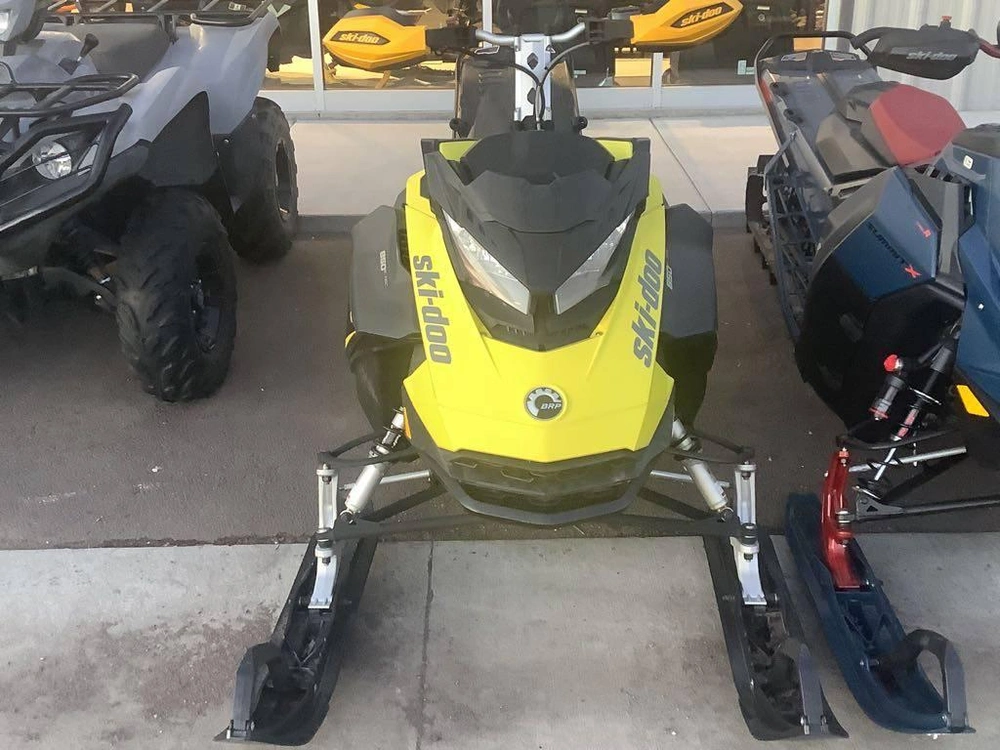 2017 Ski-doo Summit 165 alt