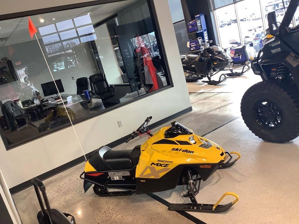 2025 Ski-doo Mxz 120 alt