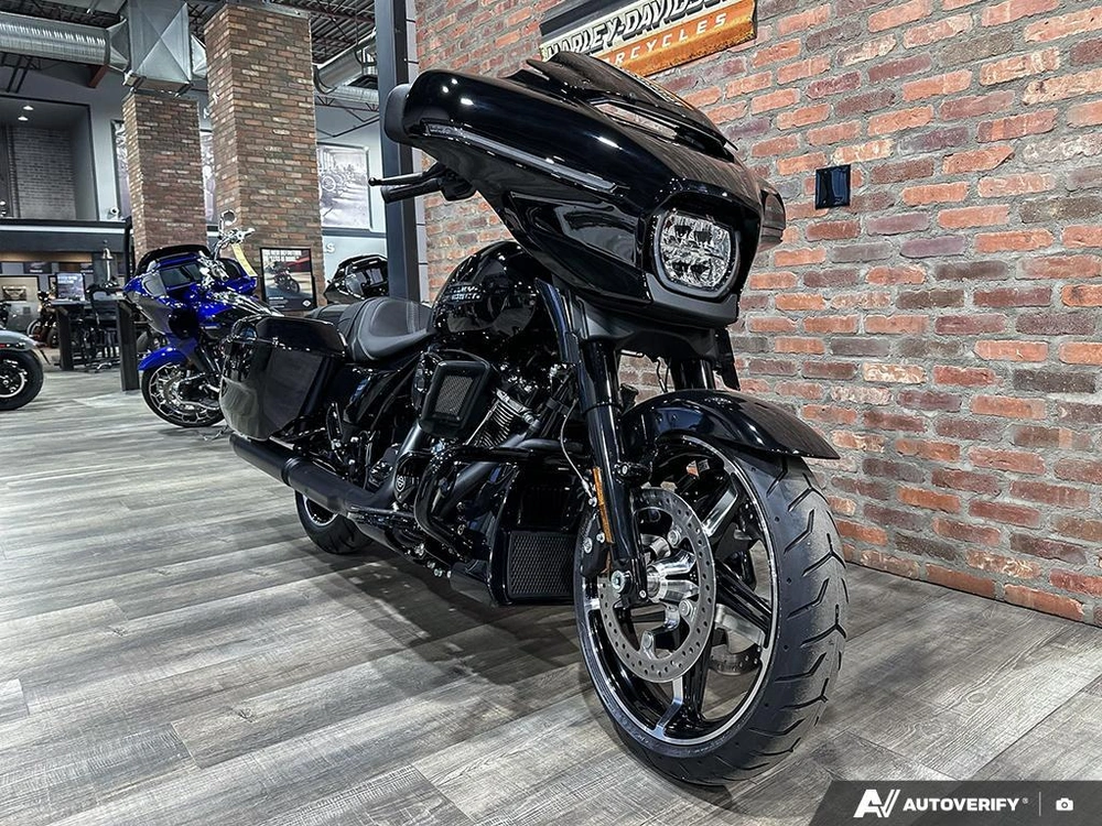 2026 Harley-davidson Street Glide alt