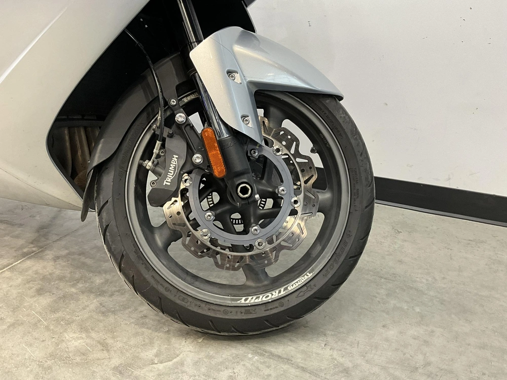 Triumph Trophy Se 2013 alt