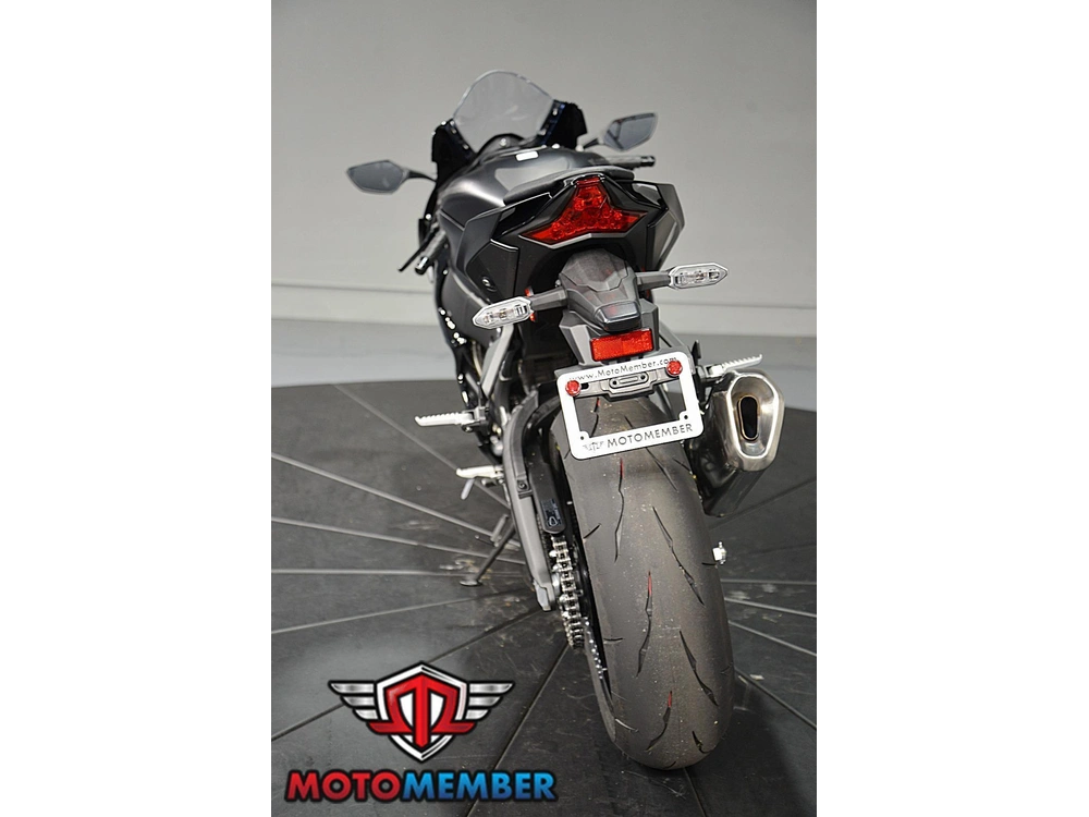 2025 Kawasaki Ninja® Zx™-10r alt