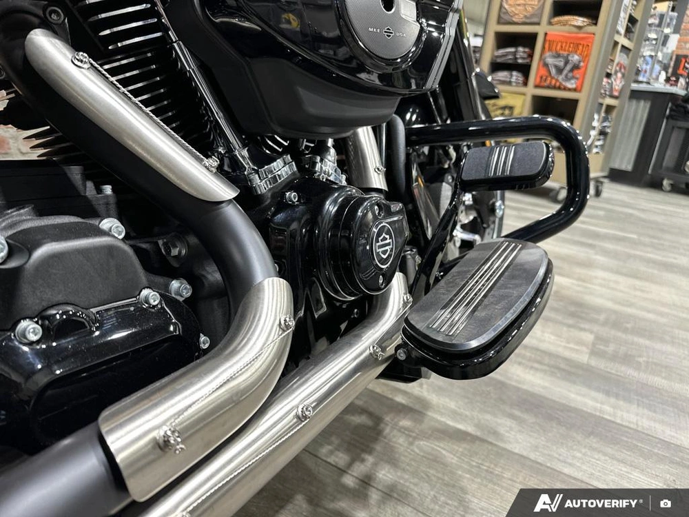 2026 Harley-davidson Road Glide alt