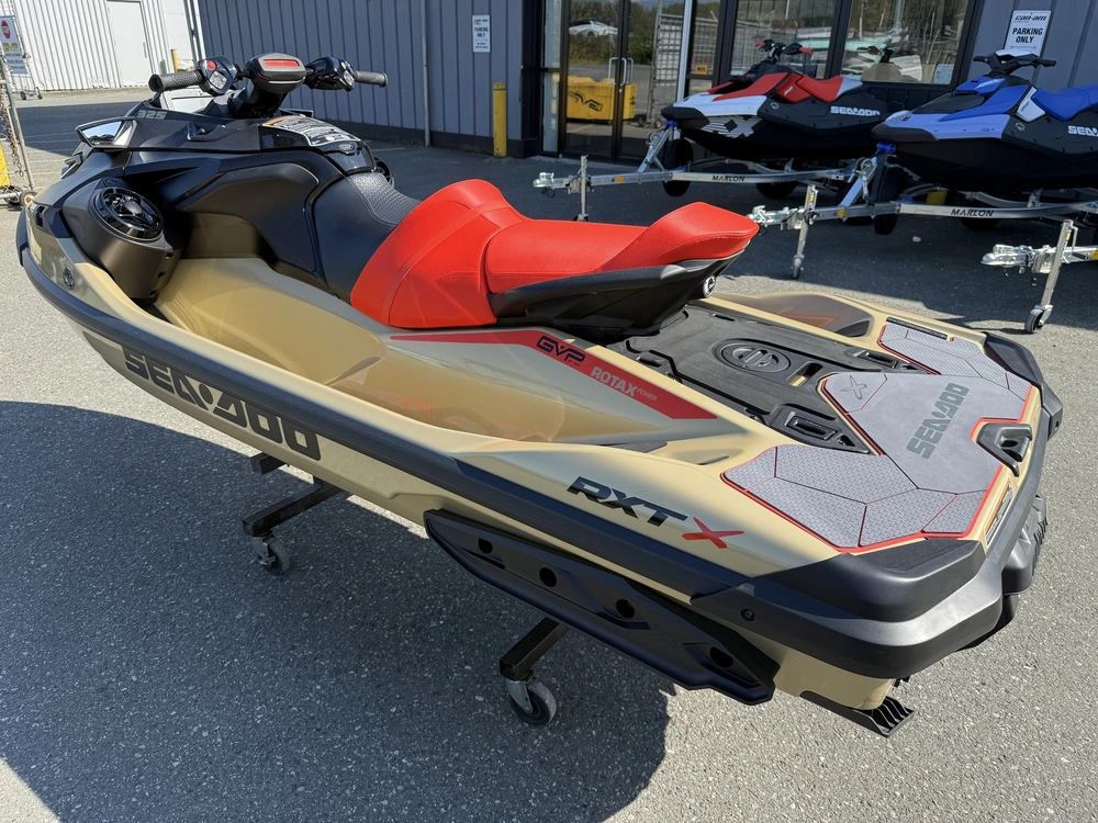 2025 Sea-doo Rxt X 325 W/ Audio alt