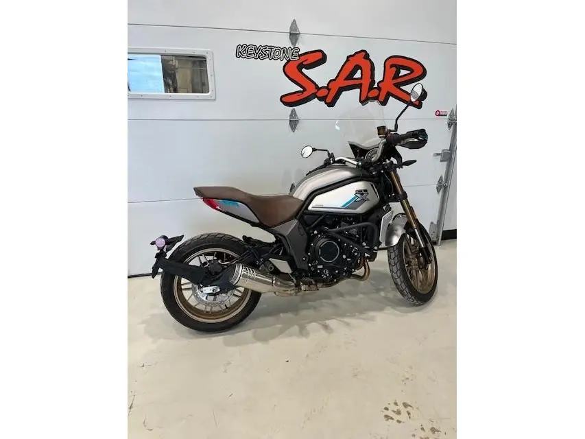 2023 CFMOTO 700 CL-X