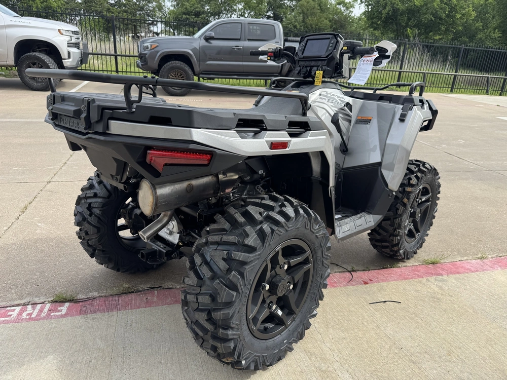 2026 Polaris Sportsman 570 Ultimate Turbo Silver alt