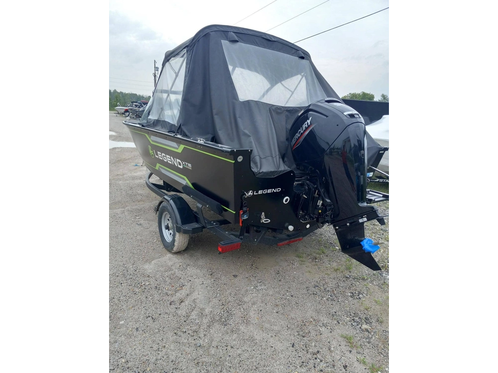 2023 Legend 18 Xte Sport With Mercury 90 Elpt 4-stroke And Glide-on Trailer alt
