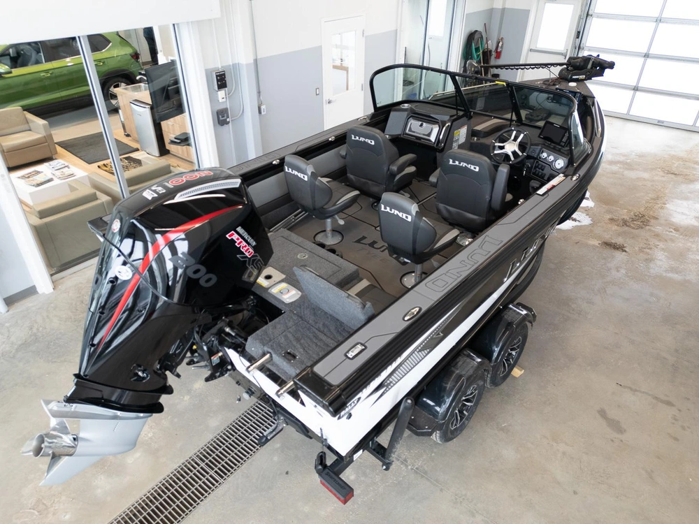 2026 Lund 1875 Tyee Sport alt