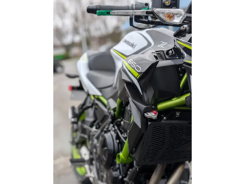 2021 Kawasaki ER650HJF ***VENDU*** thumbnail 3
