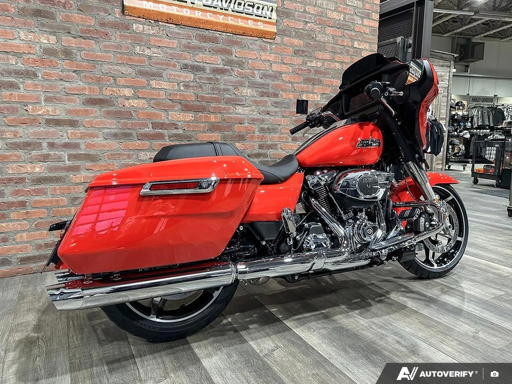 2026 Harley-davidson Street Glide alt