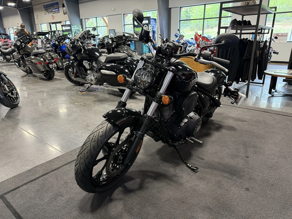 2026 Indian Motorcycle Chief alt