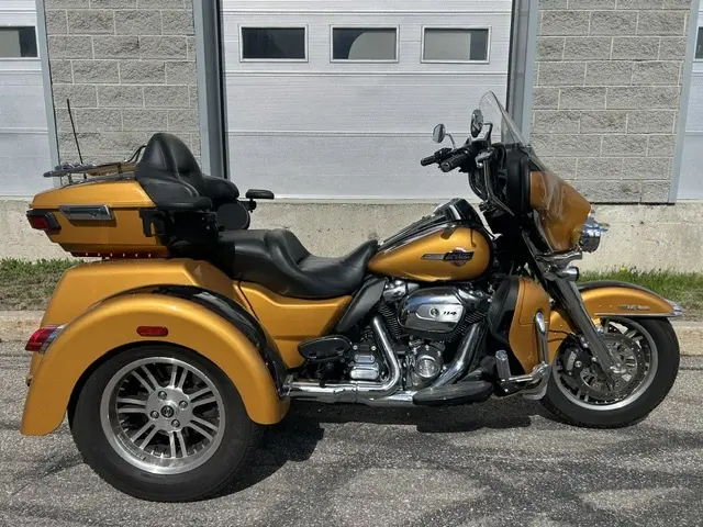 Harley-Davidson FLHTCUTG Tri Glide UltraFLHTCUTG 2023