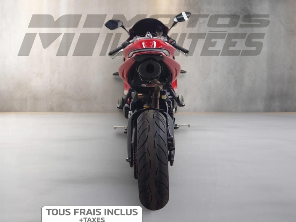 2012 Triumph Daytona 675 alt