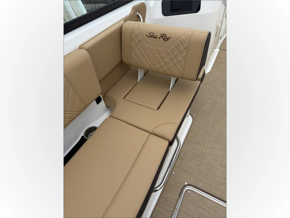 2026 Sea Ray Sdx 230 alt