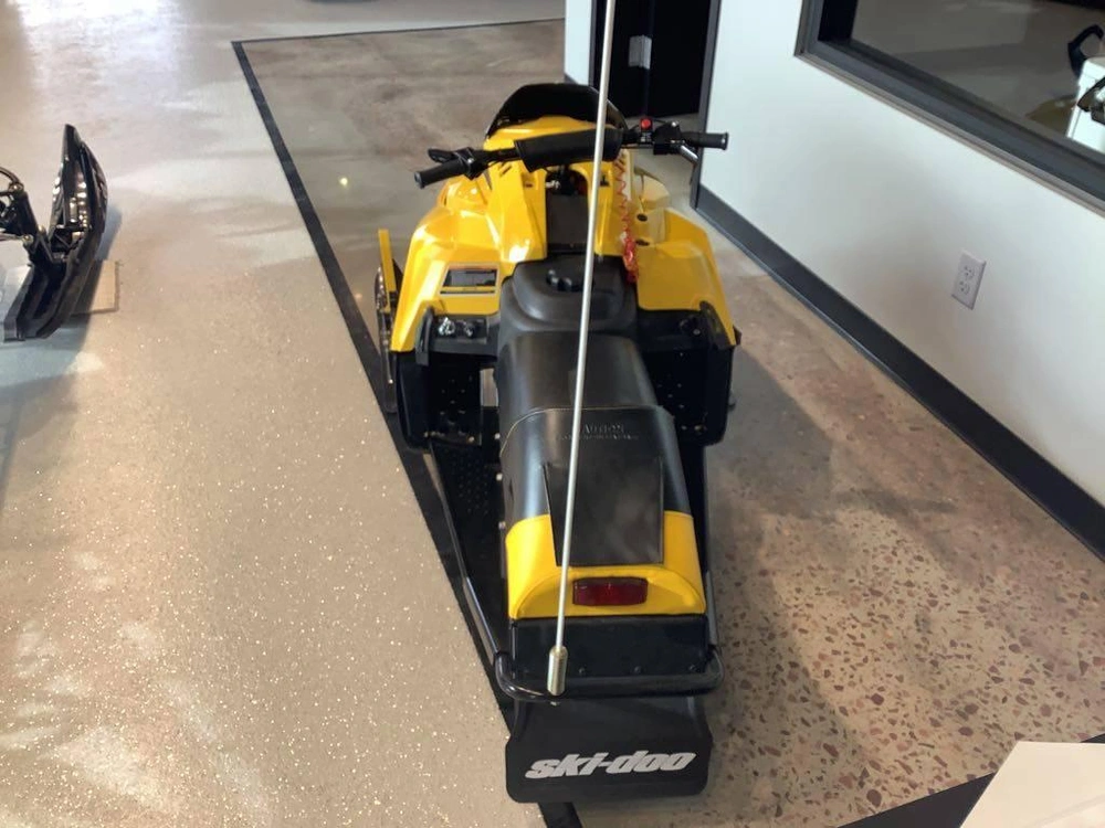2025 Ski-doo Mxz 120 alt