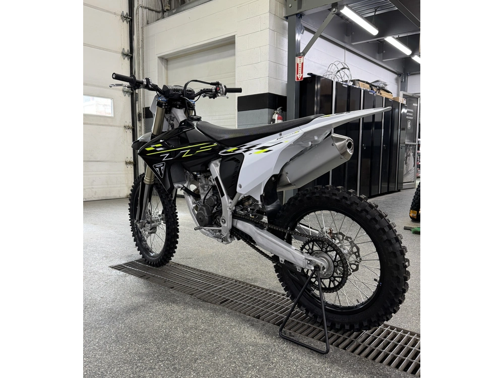 Triumph Tf 250-x 2026 alt