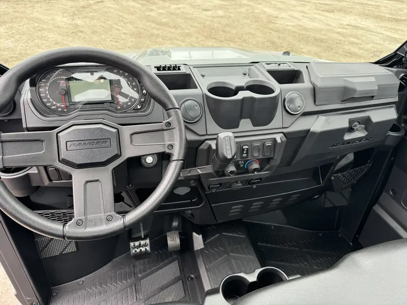 2027 Polaris RANGER XP1000 CAB,AVALANCHE GRAY
