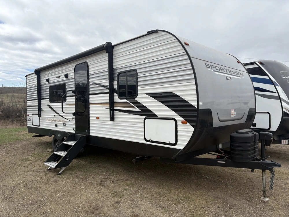 2024 Kz Sportsman 260 Bhse alt