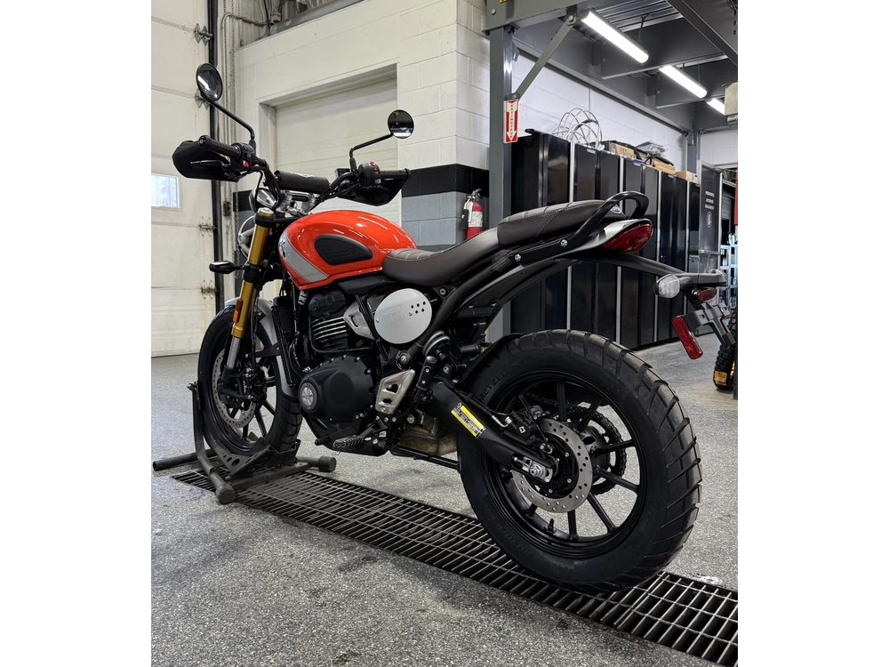 Triumph Scrambler 400 X 2026 alt