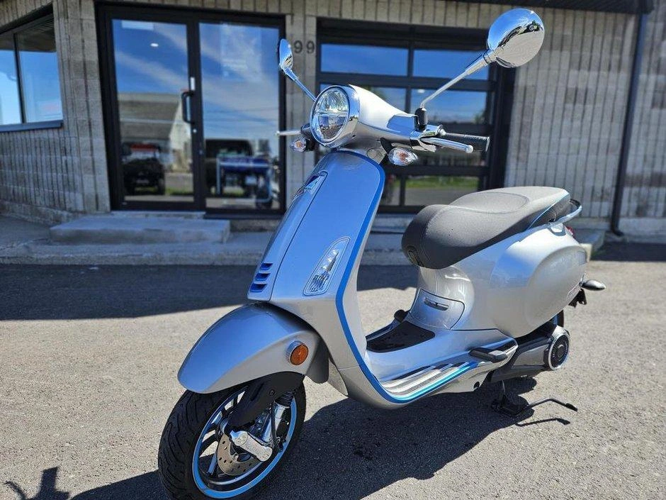 Vespa Vespa Elettrica 2020 alt