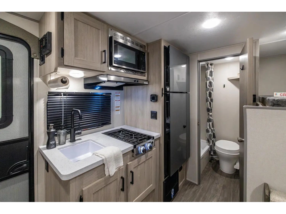 2025 Forest River Aurora 16bhx alt