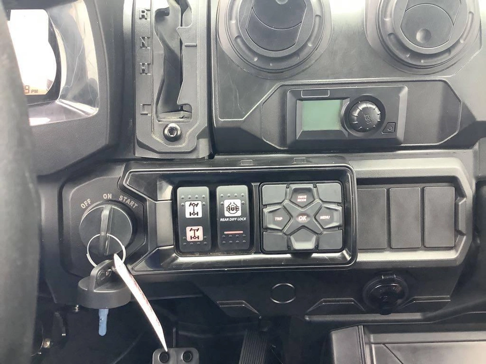 2023 Can-am Defender Max Limited Hd10 Oak/camo alt