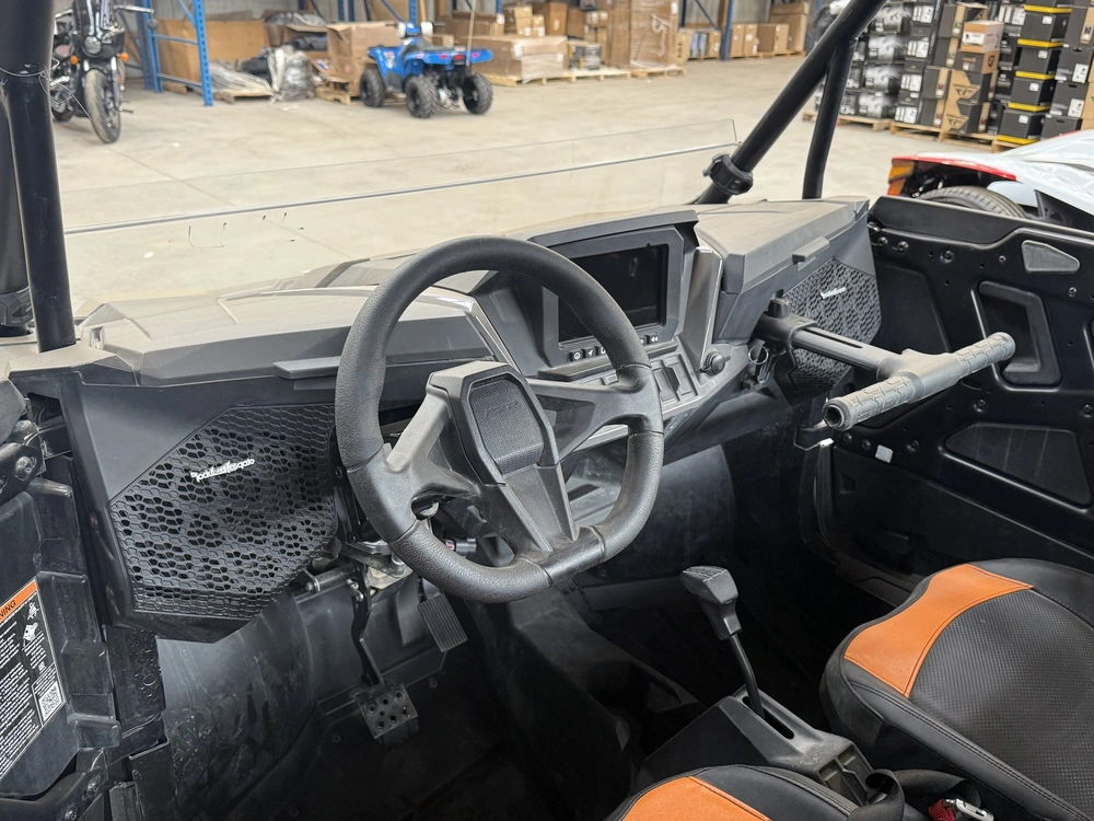 2024 Polaris Rzr Xp 1000 Ultimate alt