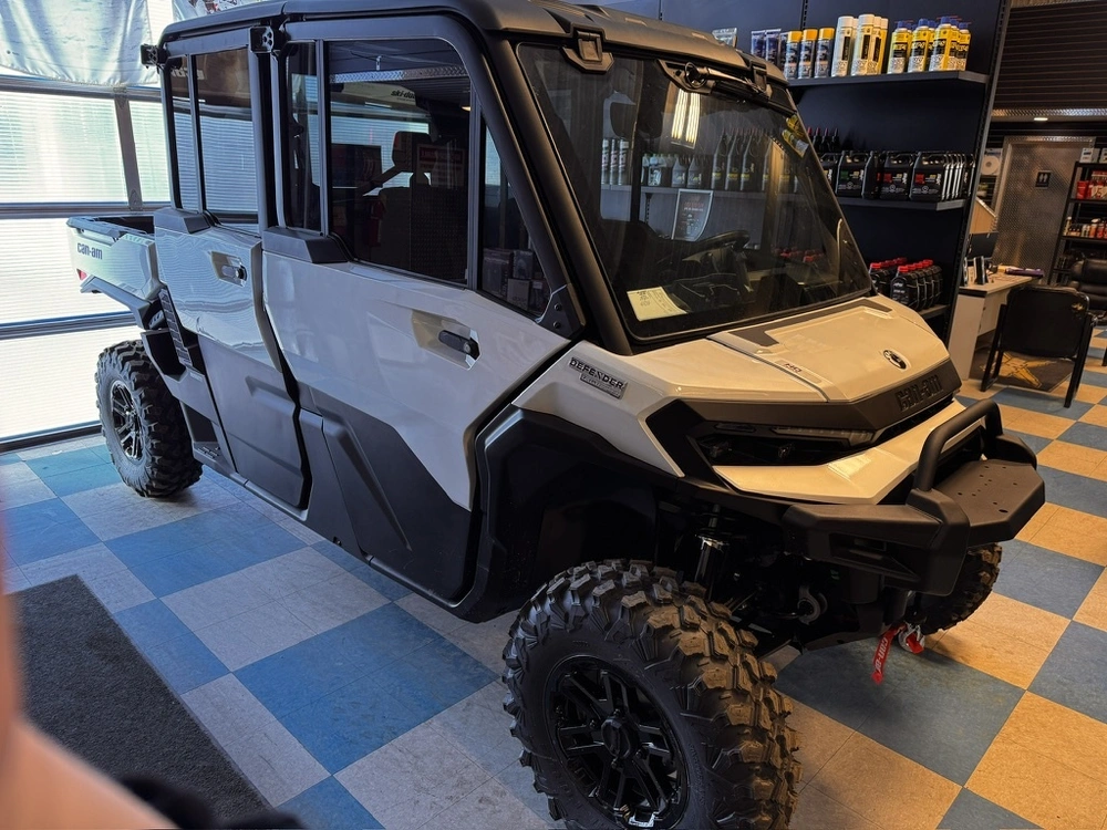 2026 Can-am 6mte Defender Max Ltd Hd11 alt