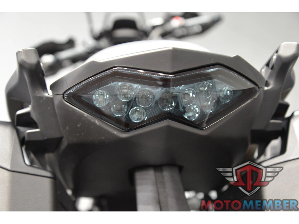 2023 Kawasaki Versys® 650 Lt alt