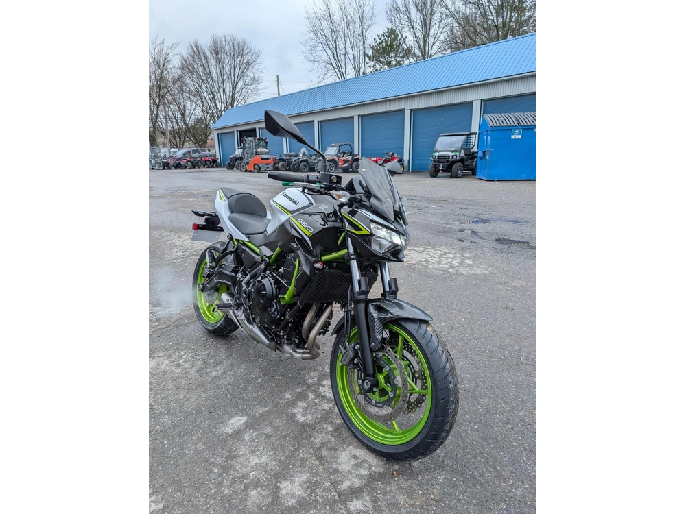 2021 Kawasaki Er650hjf 🎯 Moto Occasion Impeccable Pneus Neufs Inspection Complète Prête Rouler Fiable 🟢 alt