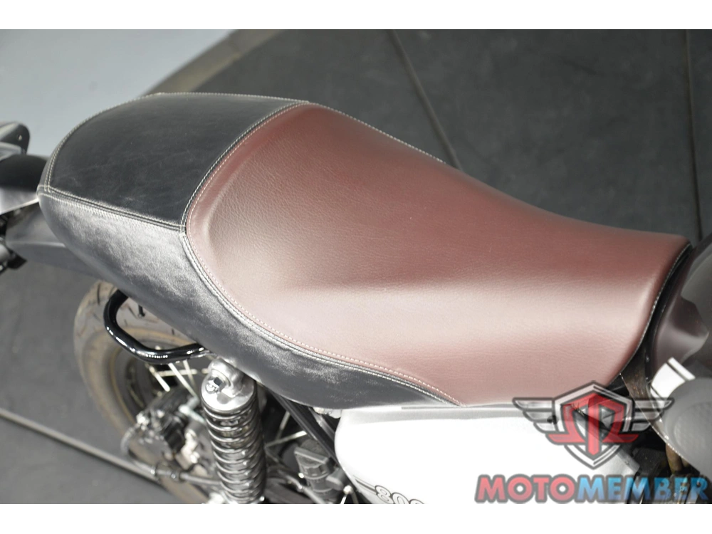 2020 Kawasaki W800 Cafe alt