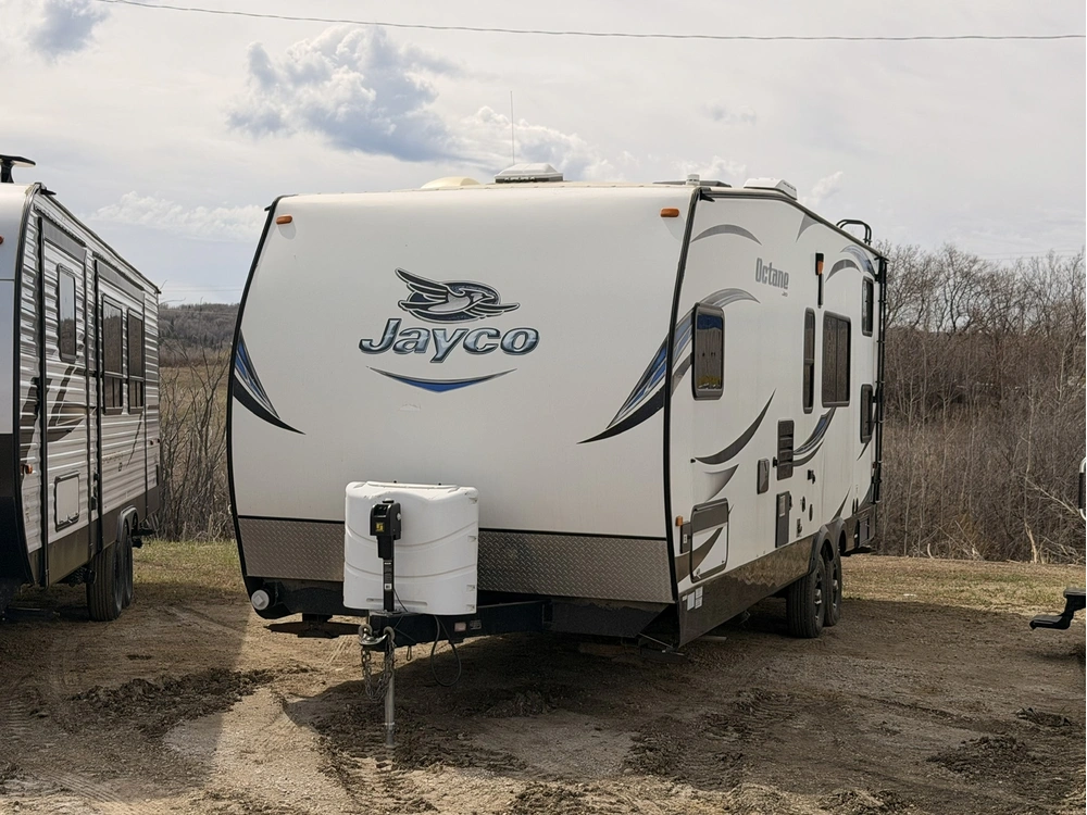 2015 Jayco Octane 26y alt