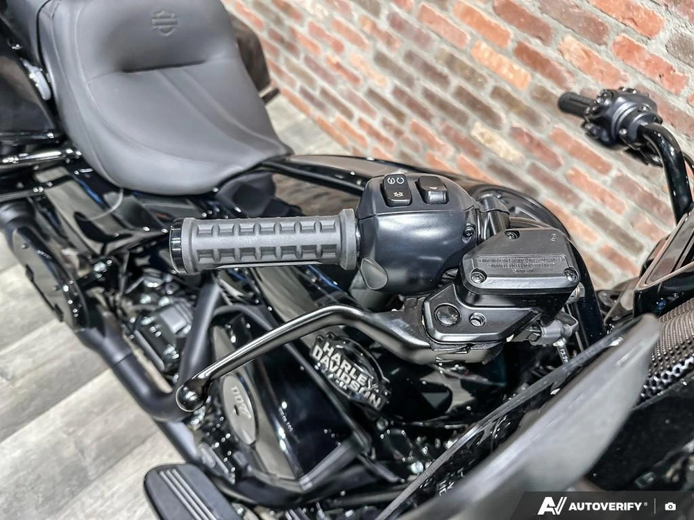 2026 Harley-davidson Street Glide Limited alt