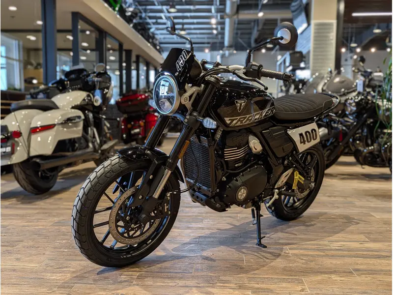 2027 Triumph Tracker 400 // Phantom Black