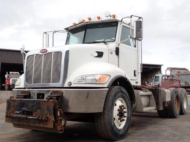 Peterbilt 340 2009
