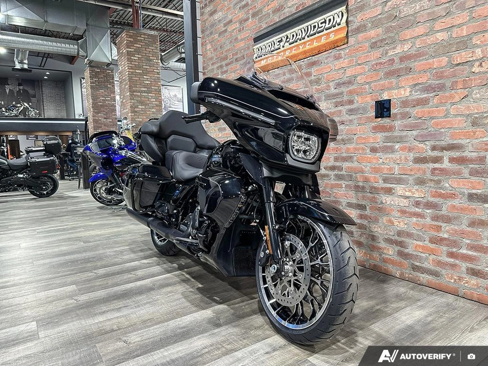 2026 Harley-davidson Street Glide Limited alt