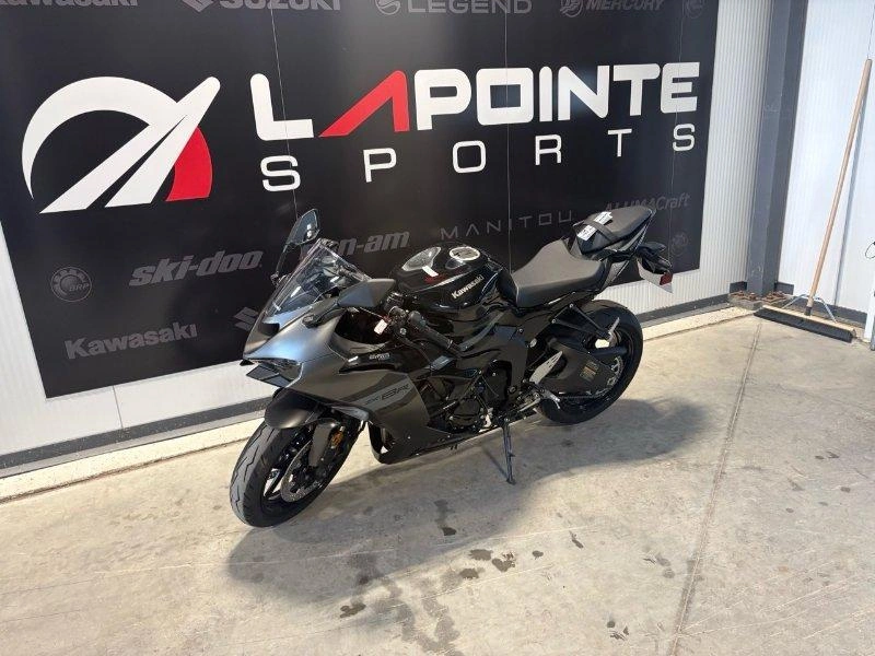 Kawasaki Zx636jtfan Grey (roues Noires) 2026 alt
