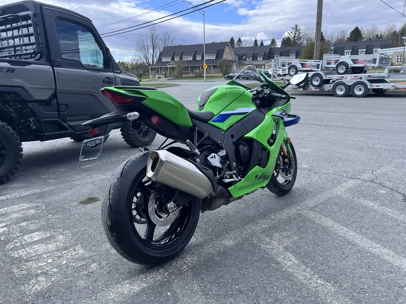 2026 Kawasaki Ninja ZX-10R ZX1003ATFAN thumbnail 4